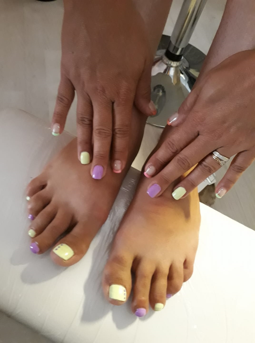 onglerie1 Pose d'ongle en gel et manucure à Reims
